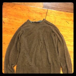 Rod & Gunn large wool sweater